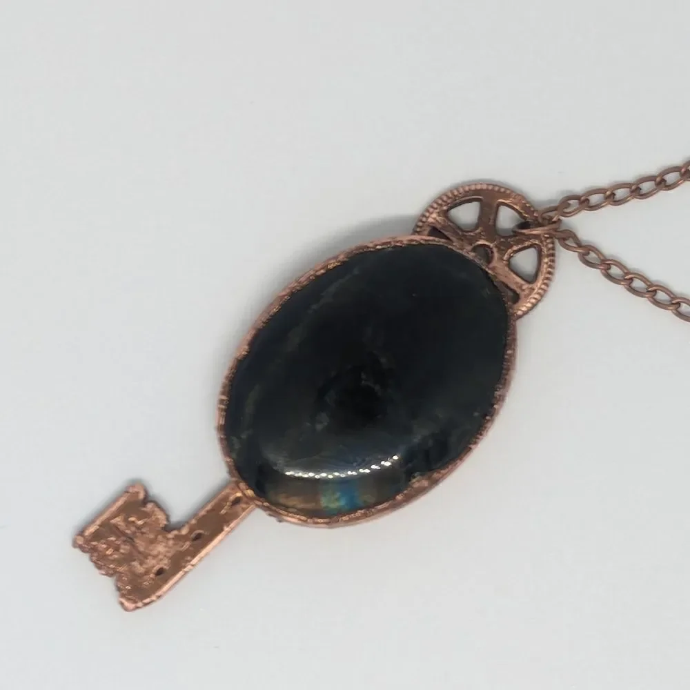 "Destined" Labradorite Key Copper Necklace - Picture 3 of 9